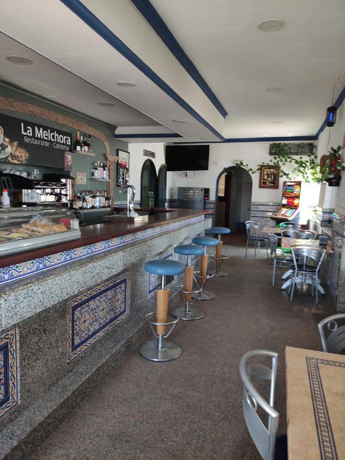 Hostal Restaurante Bar Cafeteria La Melchora Posadas Exterior photo